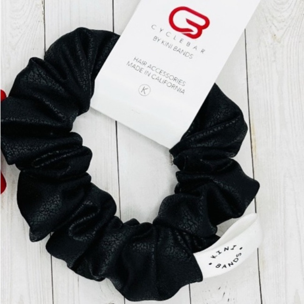 New With Tag Cyclebar X Kini Bands Accessories Scrunchie